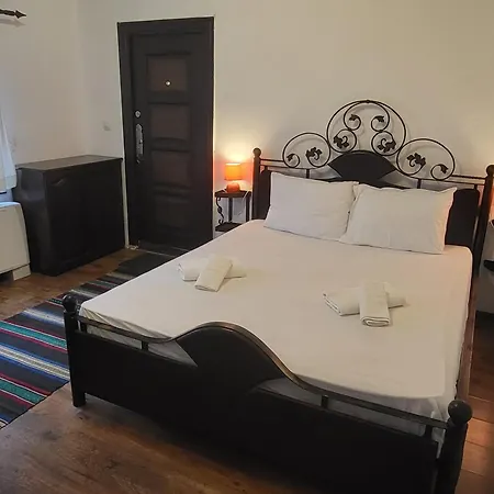червенаково 4*